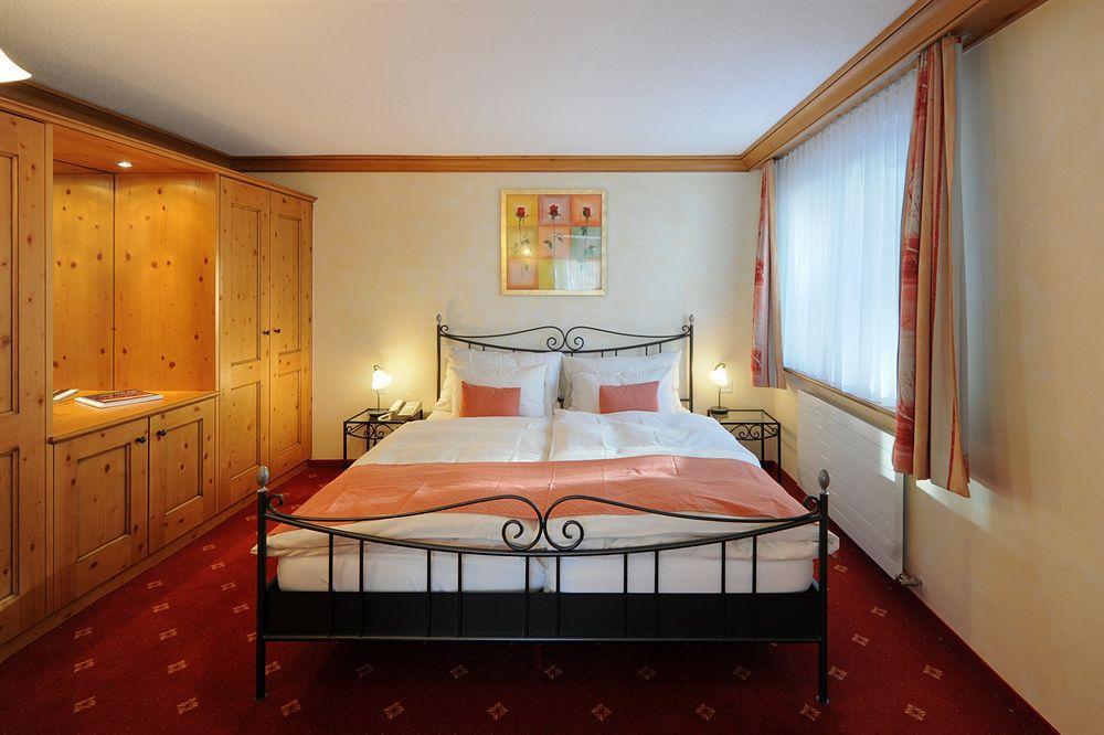 Hotel Tschugge Zermatt Esterno foto