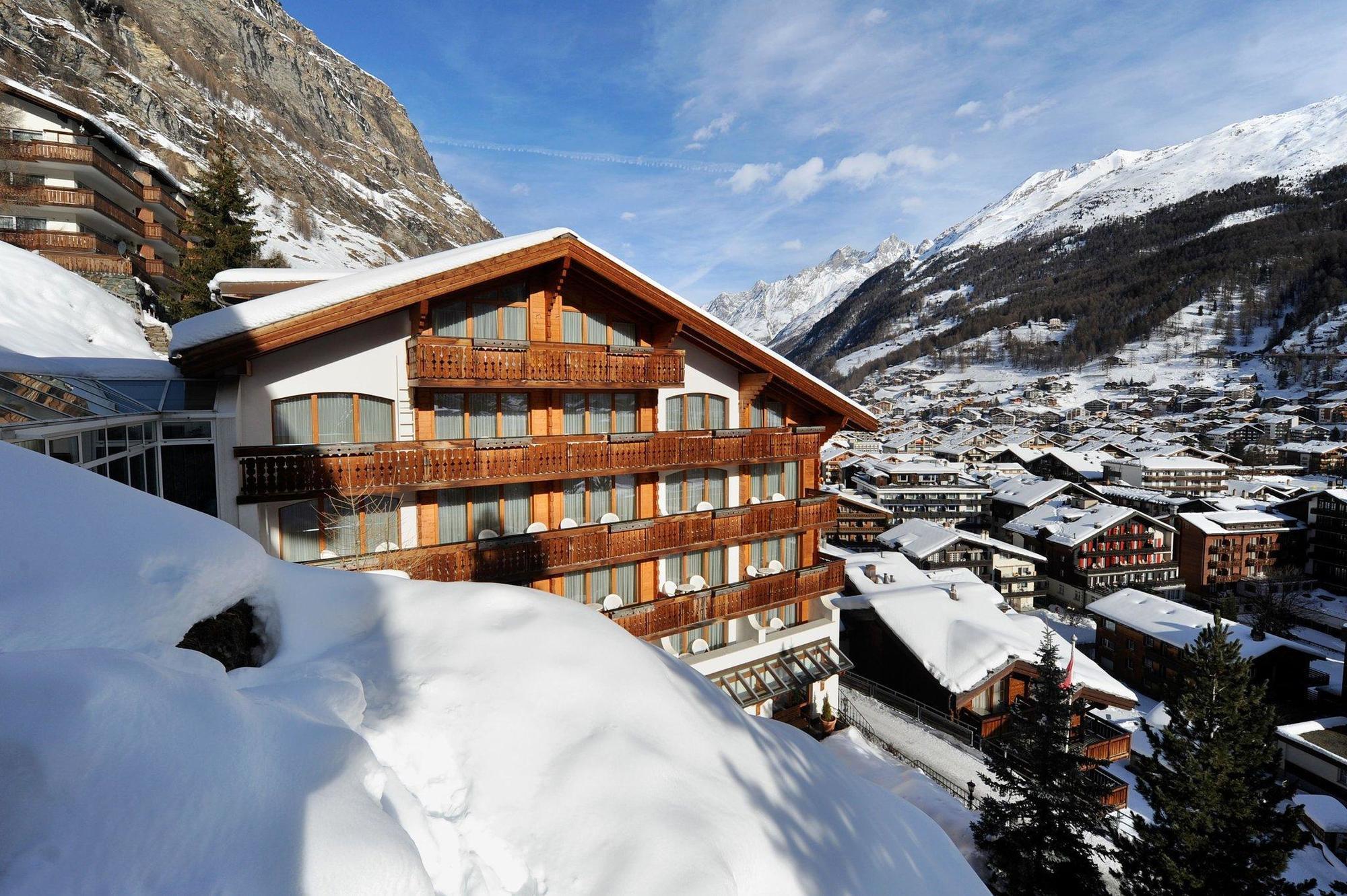 Hotel Tschugge Zermatt Esterno foto